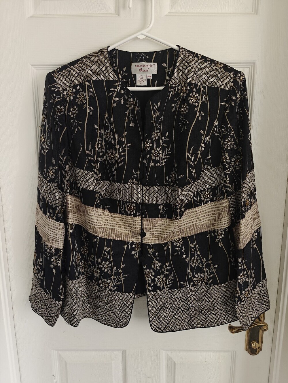 ADRIANNA PAPELL Vintage Beaded Jacket